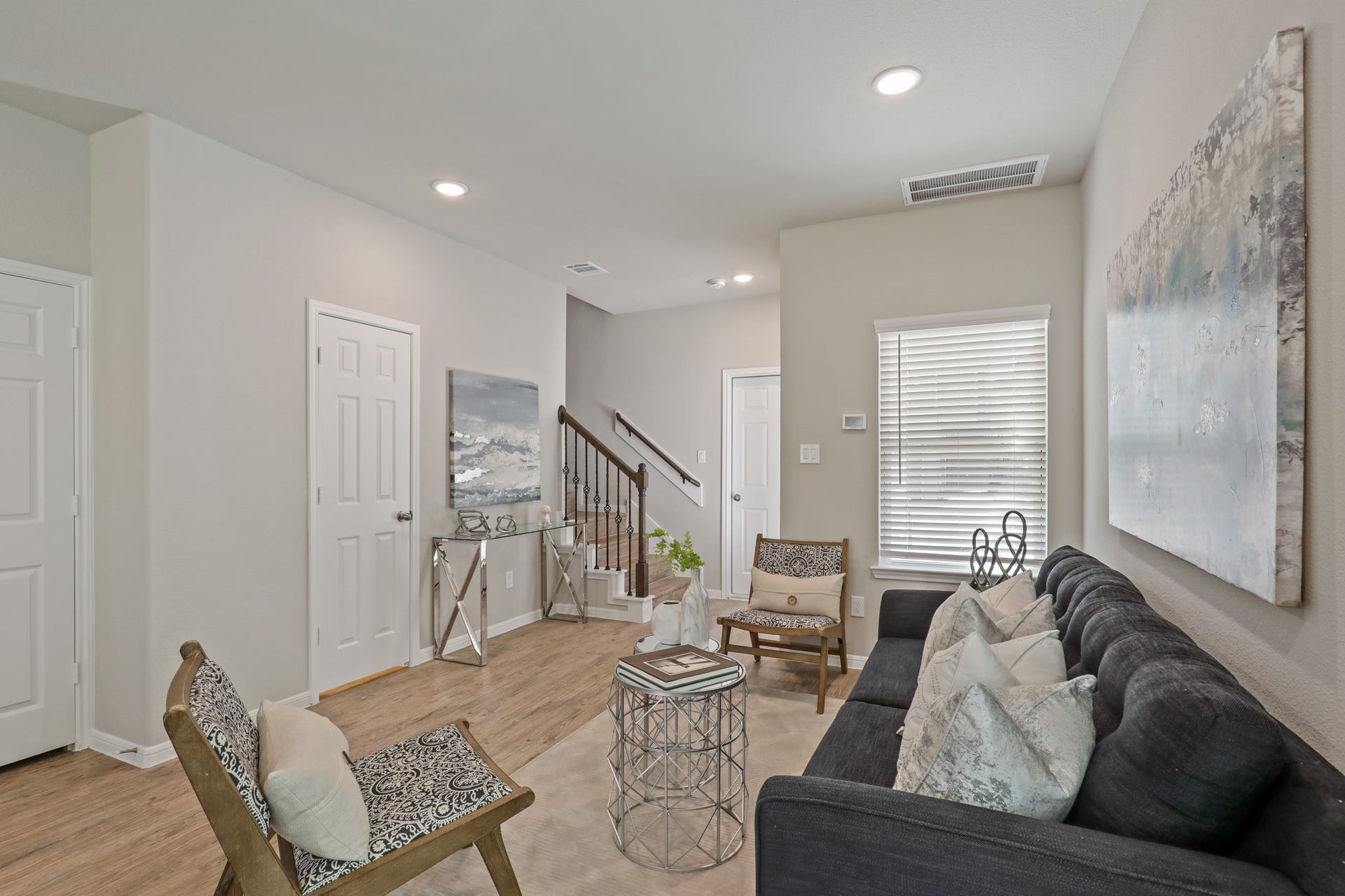 13510 Axel Lane, Houston, TX 77047 13510 Axel Lane, Houston, TX 77047