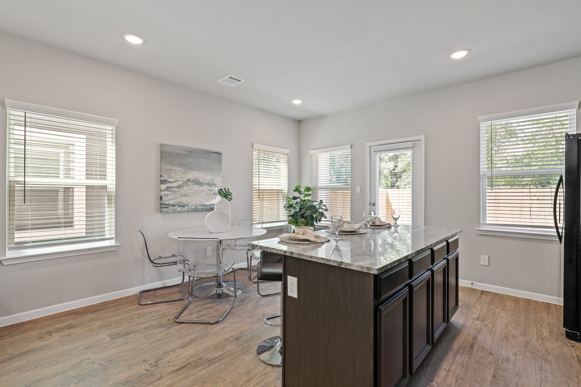 13510 Axel Lane, Houston, TX 77047 13510 Axel Lane, Houston, TX 77047