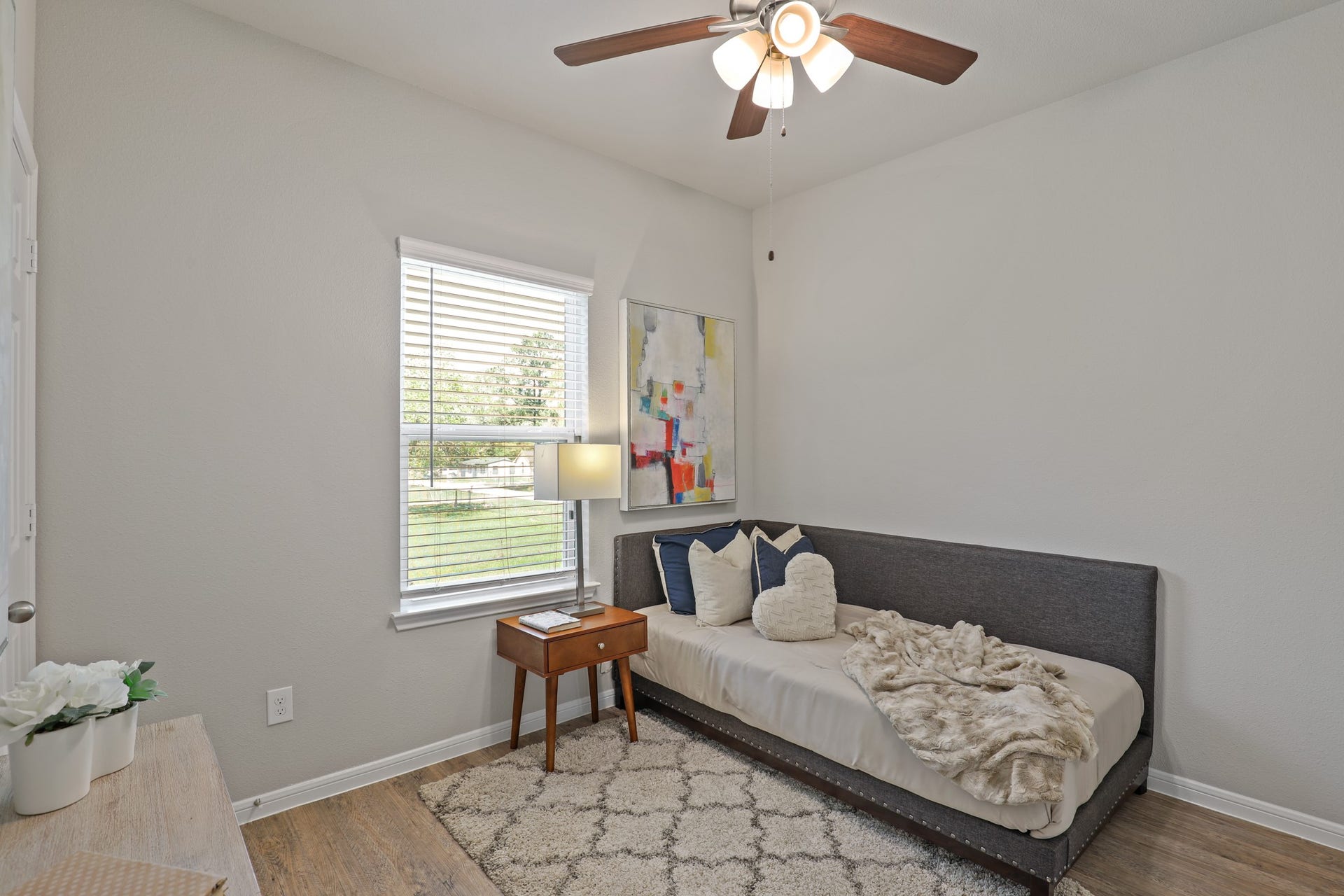 13510 Axel Lane, Houston, TX 77047 13510 Axel Lane, Houston, TX 77047