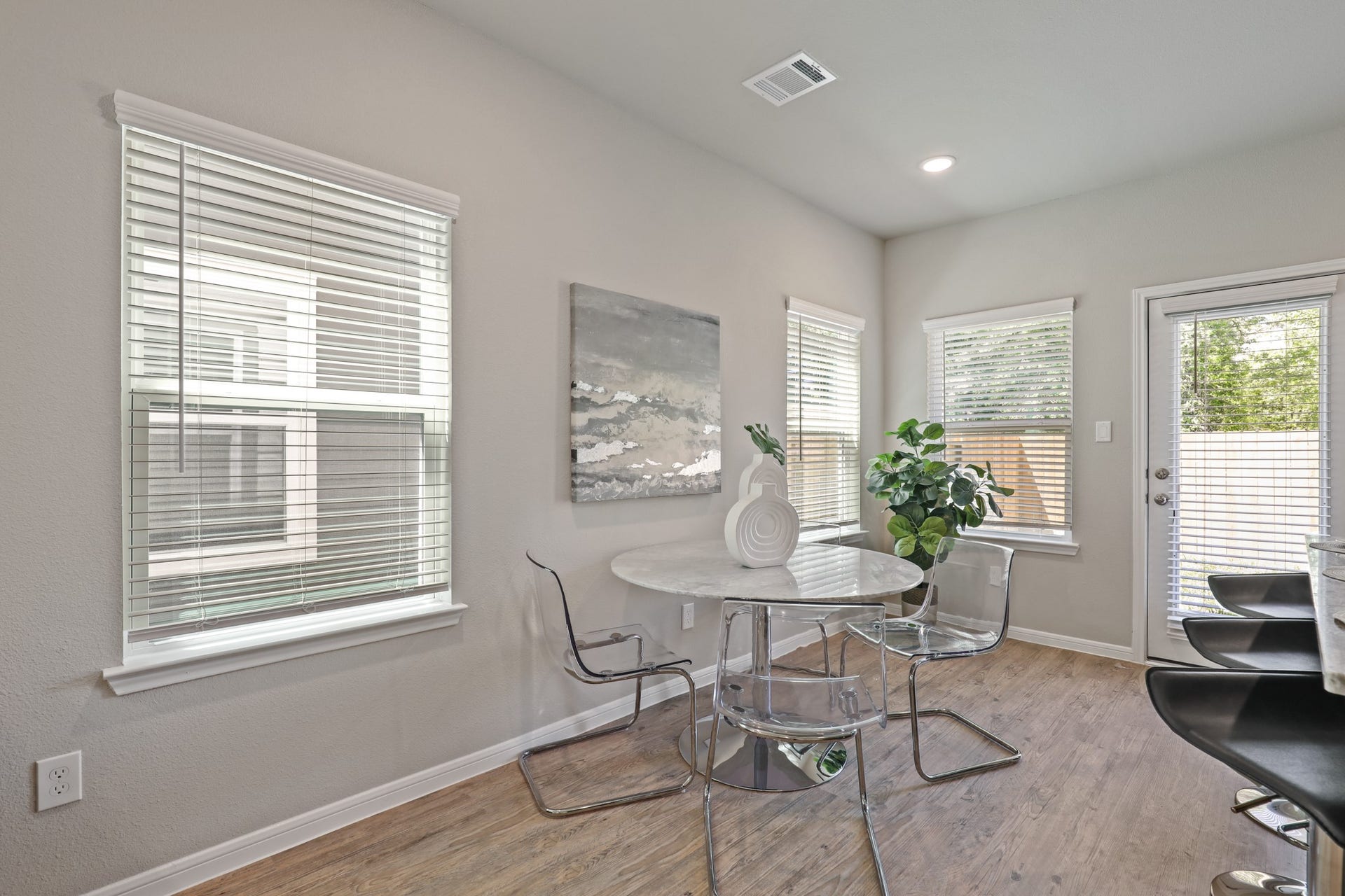 13510 Axel Lane, Houston, TX 77047 13510 Axel Lane, Houston, TX 77047
