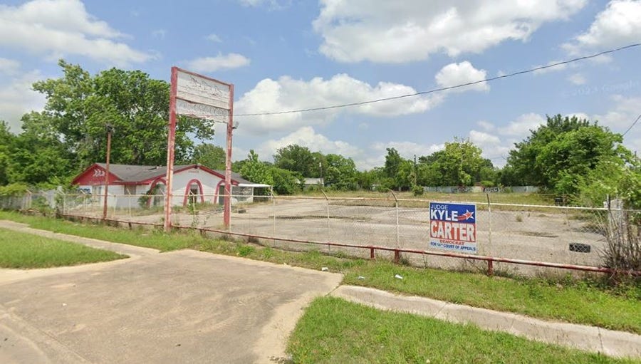 Property photo for 10022 Eastex Freeway, Houston, TX