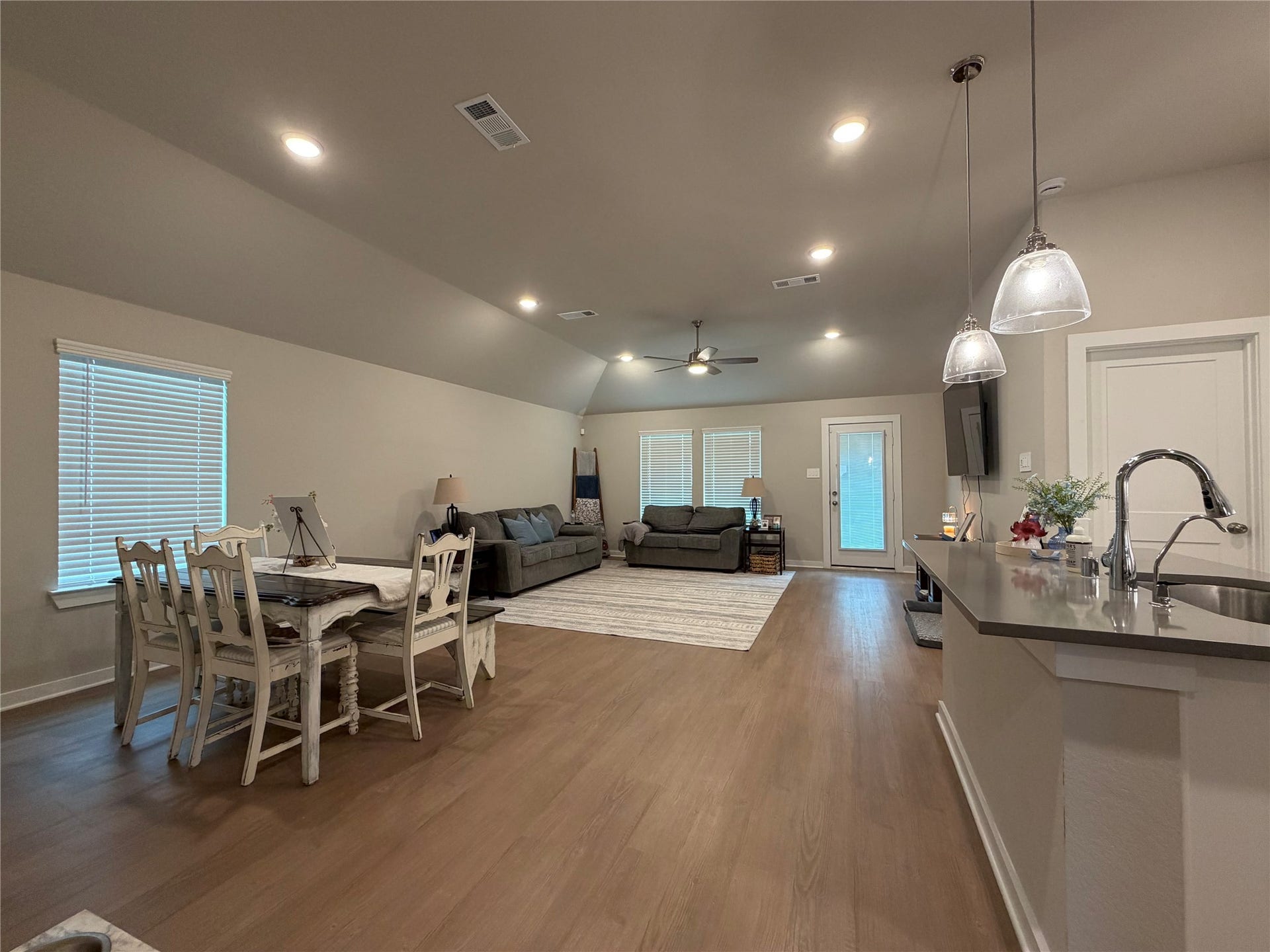 116 Pine Bend Court, Magnolia, TX 77354