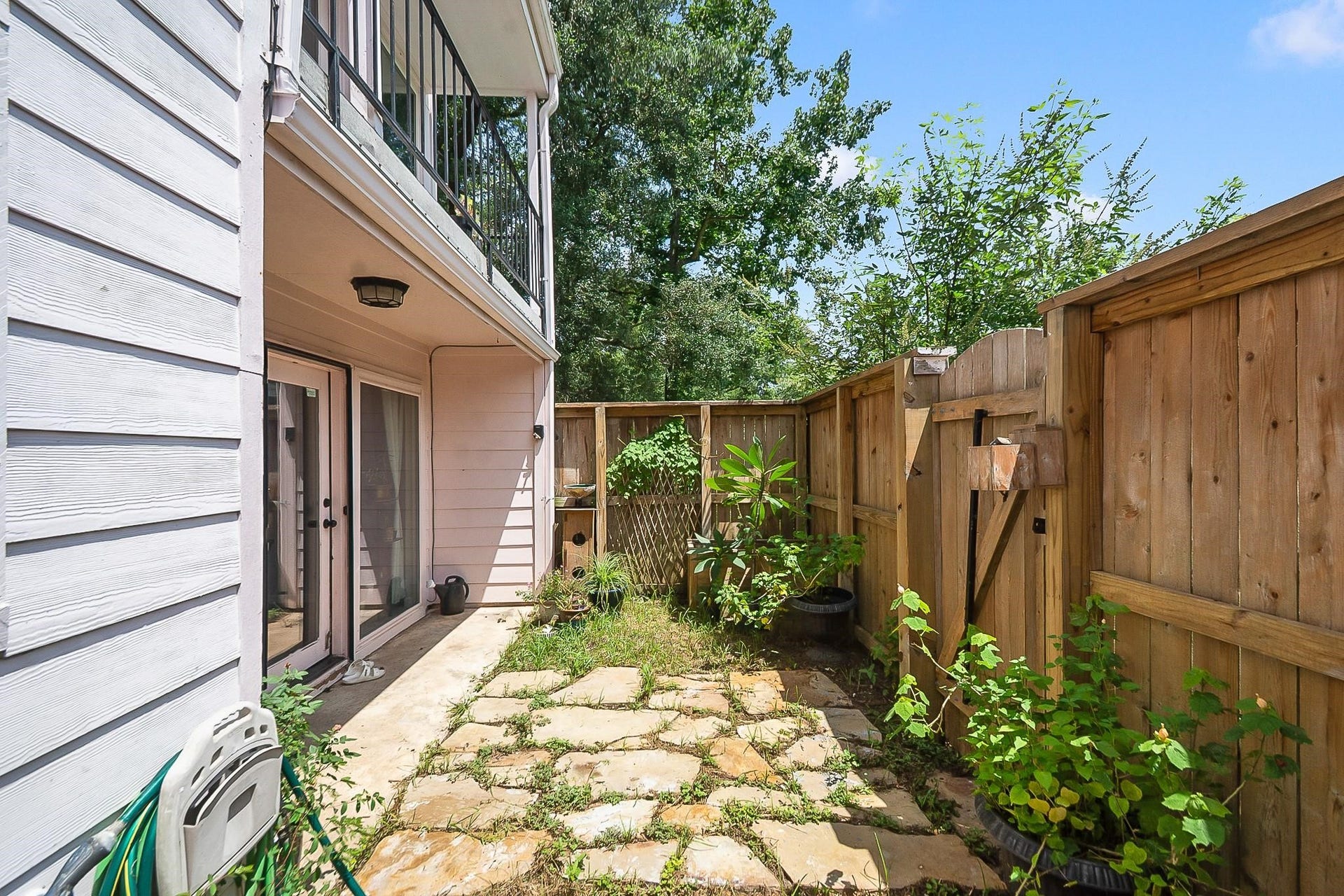 62 Chervil Common, Lake Jackson, TX 77566 62 Chervil Common, Lake Jackson, TX 77566