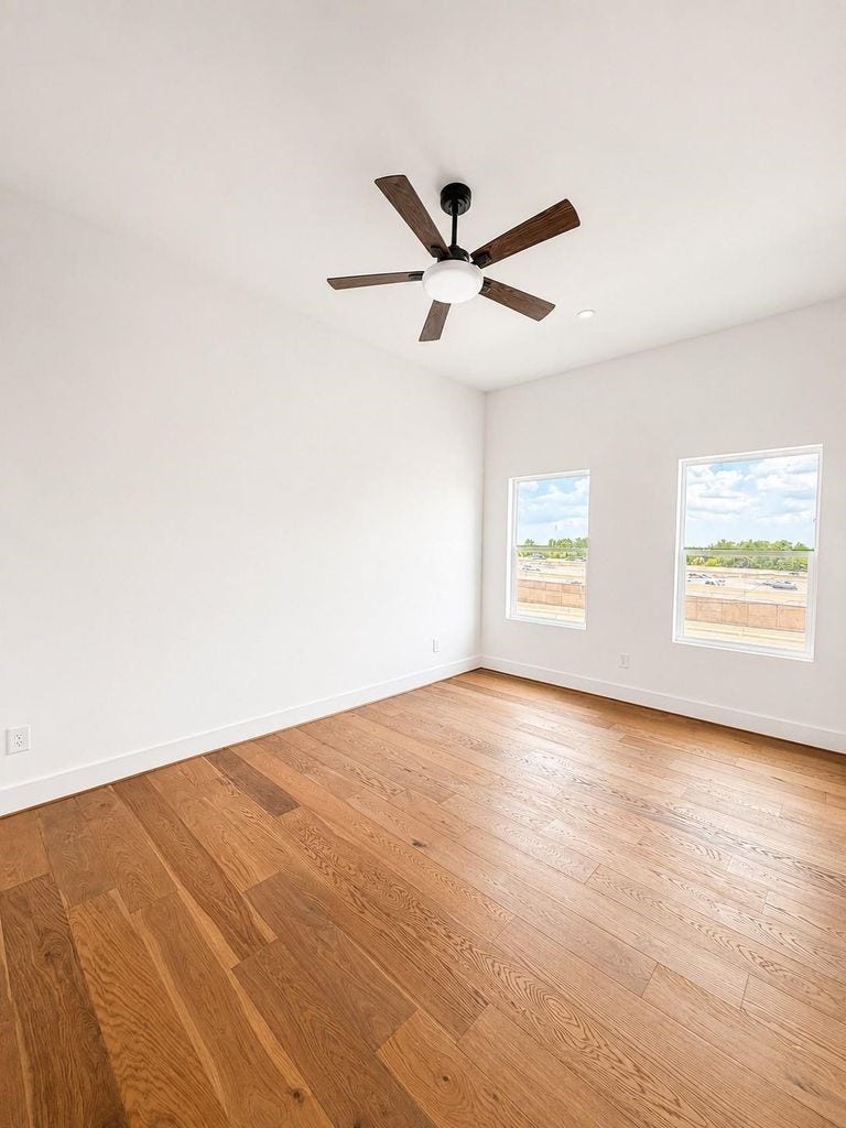 2210 Brackenridge Street, Houston, TX 77026 2210 Brackenridge Street, Houston, TX 77026