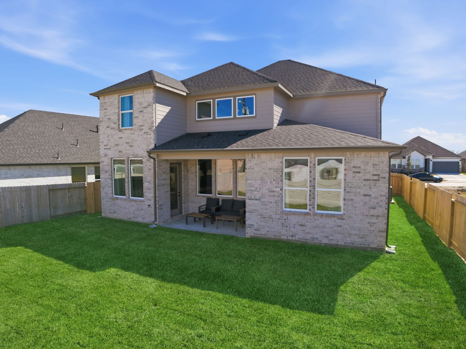 3315 Summercrisp Hollow Lane, Pearland, TX 77581 representative photo