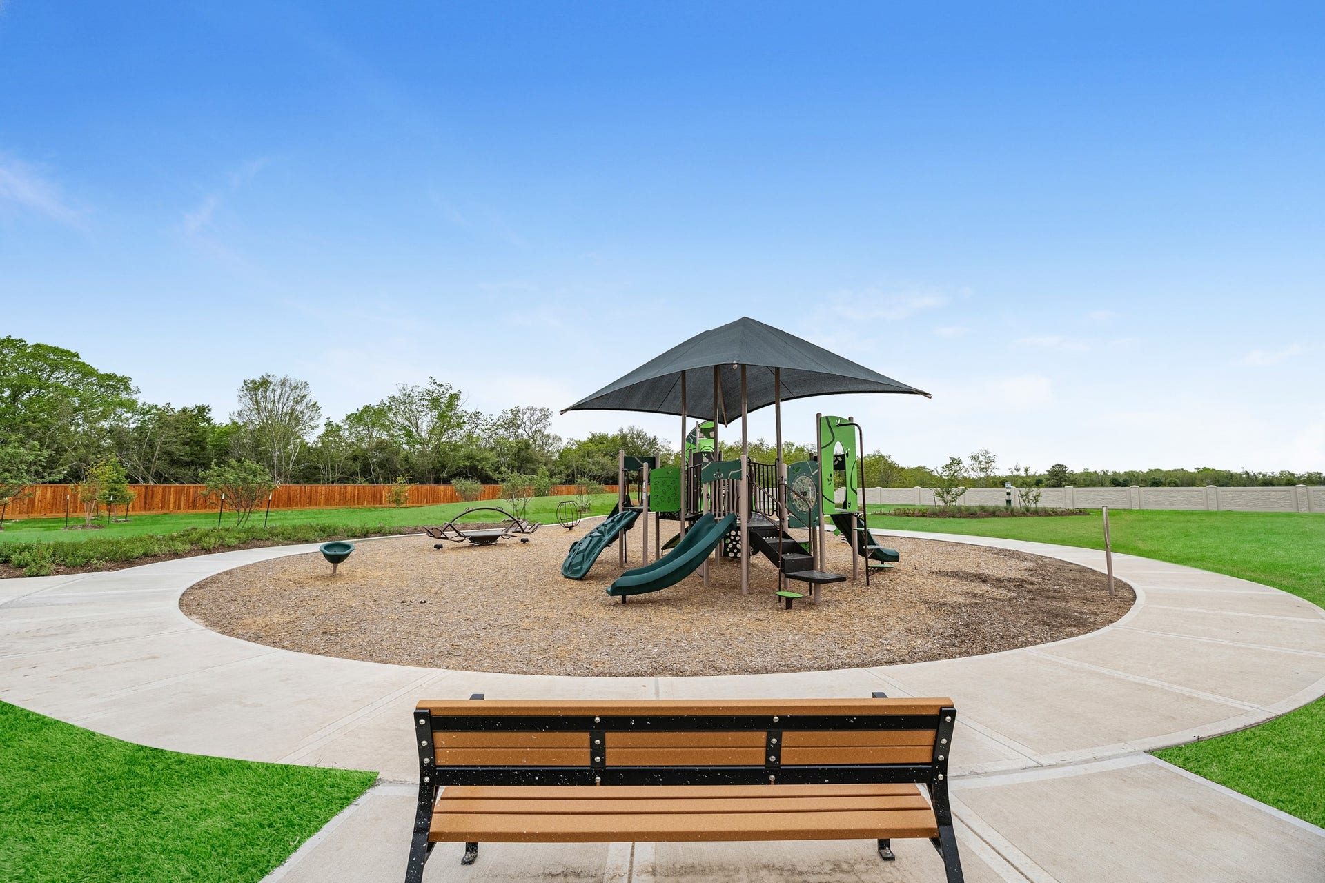 3315 Summercrisp Hollow Lane, Pearland, TX 77581 community photo