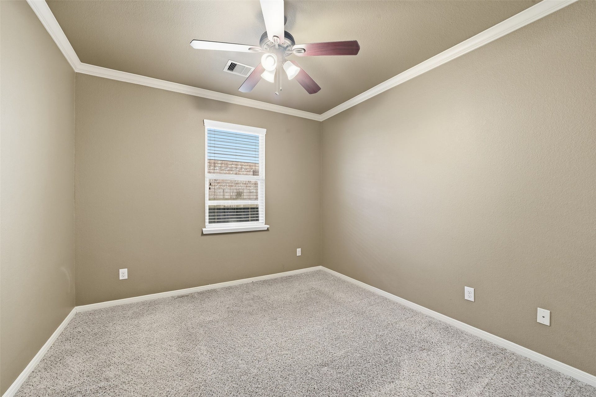 11318 Lantana Reach Drive, Richmond, TX 77406 11318 Lantana Reach Drive, Richmond, TX 77406