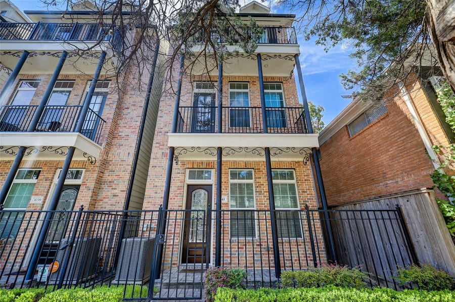 Property photo for 1041 Ashland Street, Houston, TX