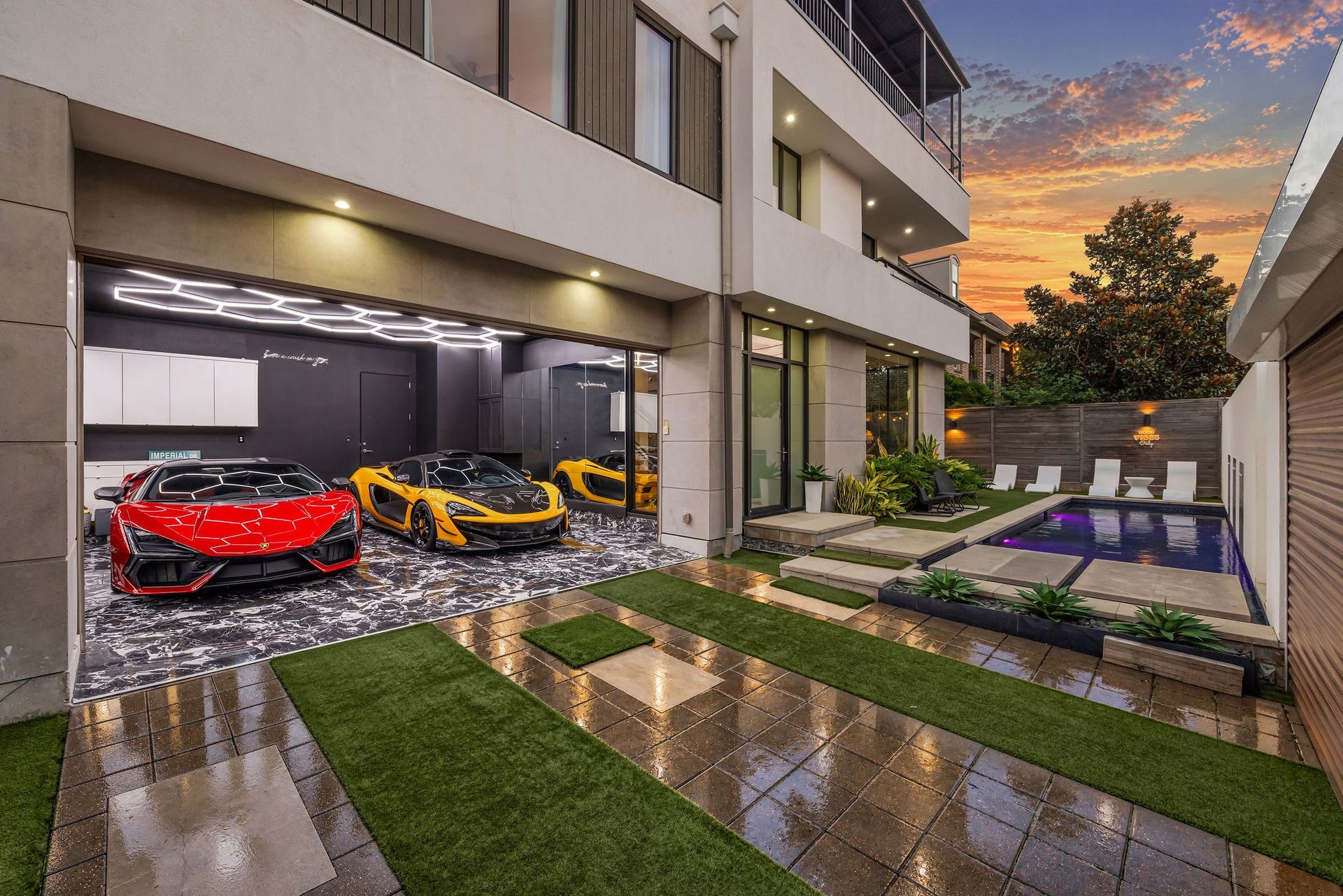 1310 Nantucket Drive, Houston, TX 77057 1310 Nantucket Drive, Houston, TX 77057