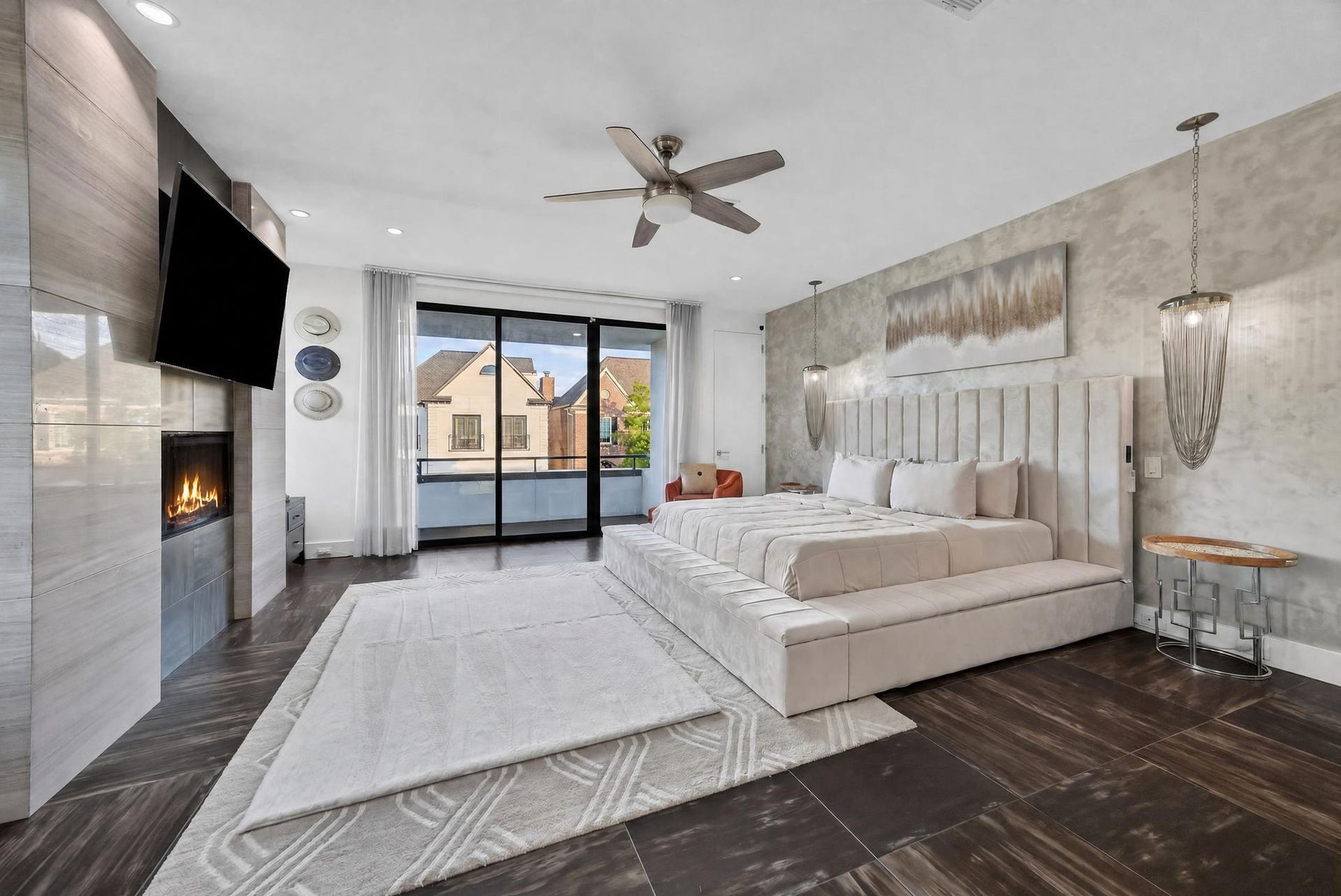 1310 Nantucket Drive, Houston, TX 77057 1310 Nantucket Drive, Houston, TX 77057