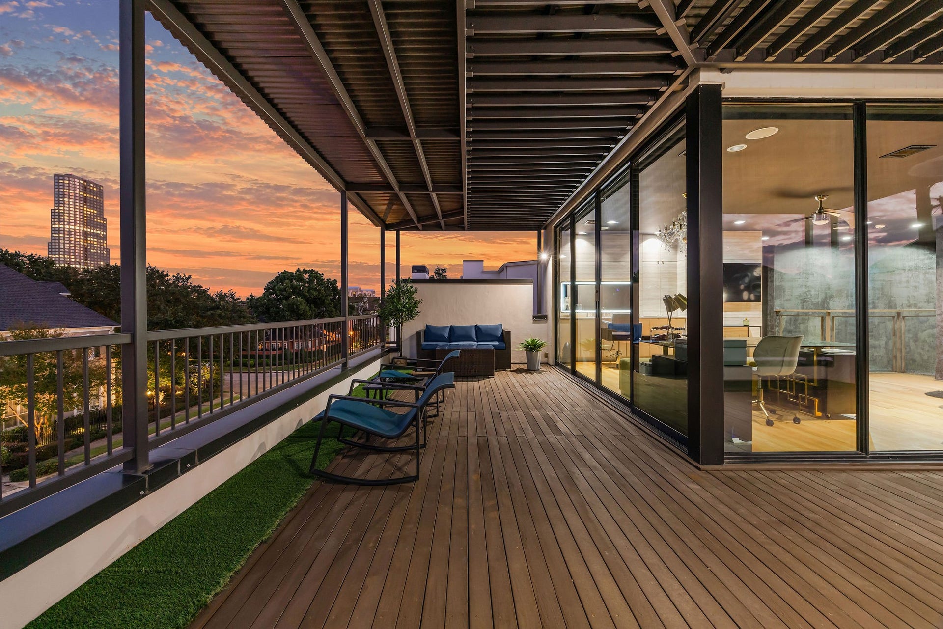 1310 Nantucket Drive, Houston, TX 77057 1310 Nantucket Drive, Houston, TX 77057