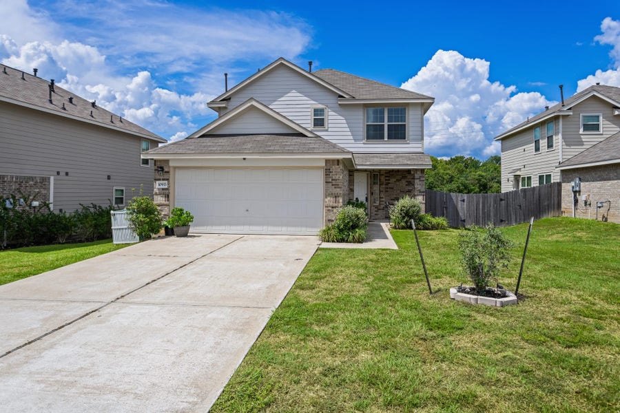 Property photo for 10933 S Lake Mist Lane, Willis, TX