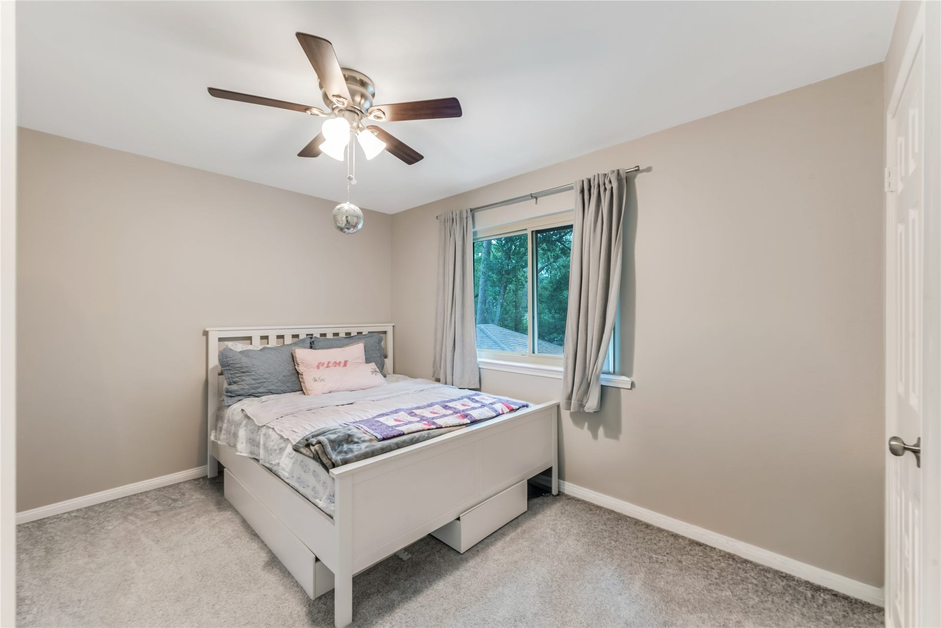 2 Summer Morning Court, The Woodlands, TX 77381 2 Summer Morning Court, The Woodlands, TX 77381