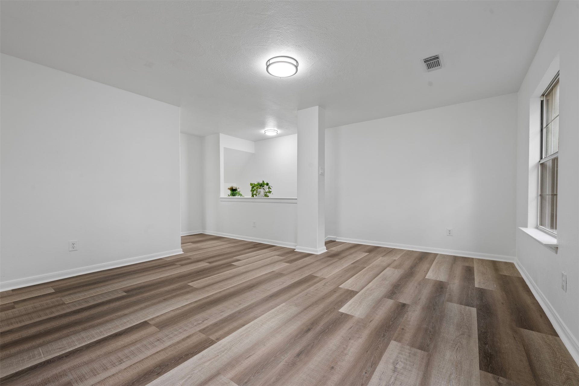 55 TERRAGLEN DR, Spring, TX 77382 55 TERRAGLEN DR, Spring, TX 77382