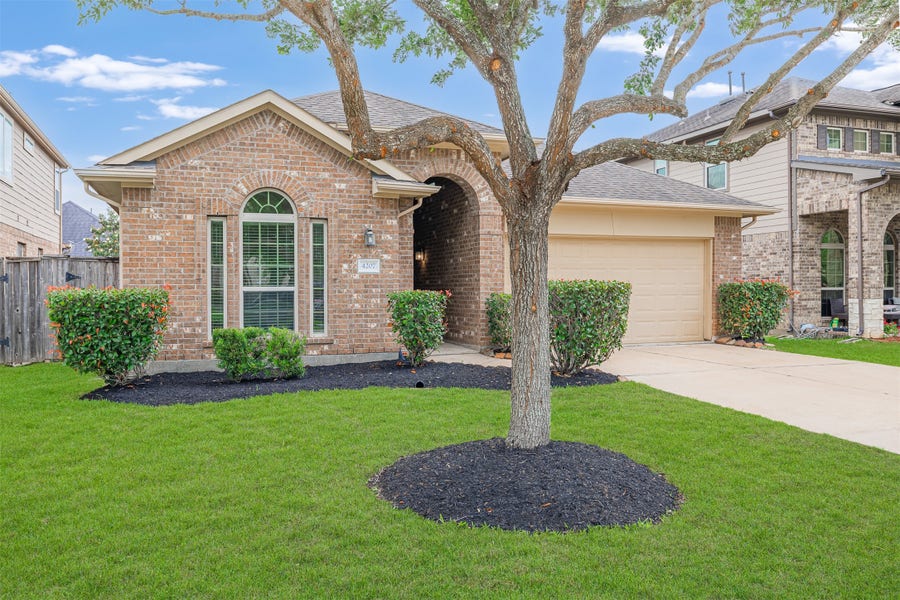 Property photo for 4207 Astoria Manor Lane, Fulshear, TX