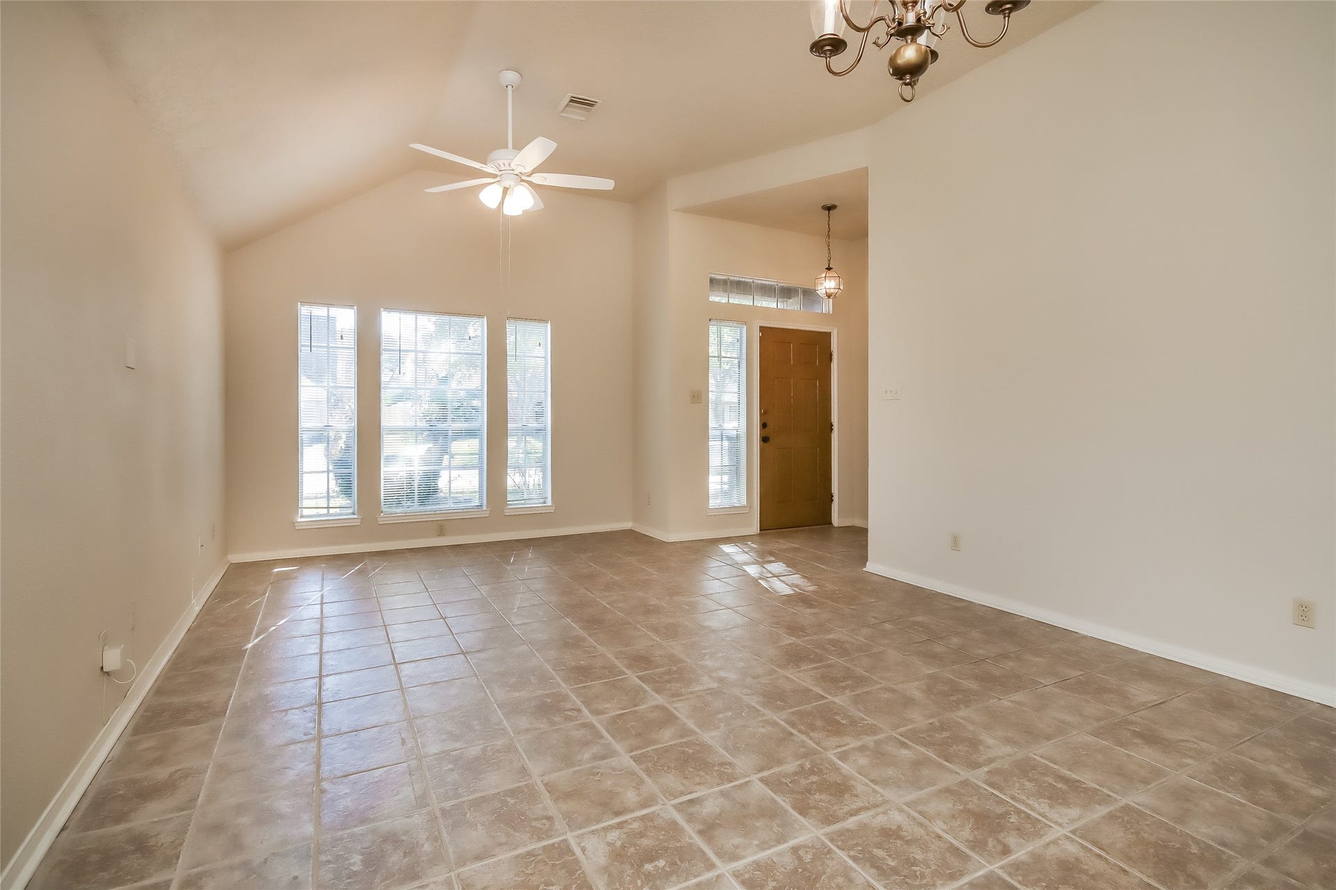 7327 Maple Walk Drive, Humble, TX 77346 7327 Maple Walk Drive, Humble, TX 77346