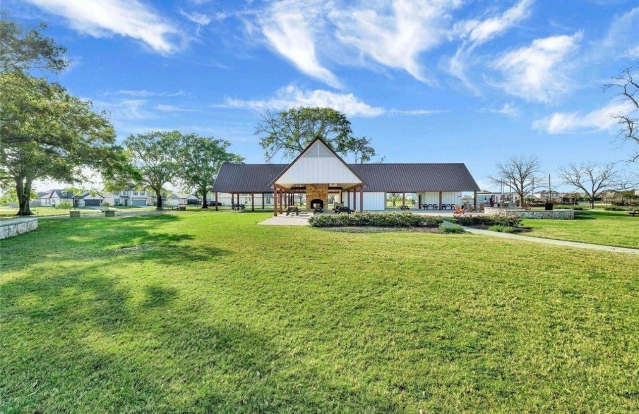 23907 Escardilla Drive, Hockley, TX 77447 23907 Escardilla Drive, Hockley, TX 77447