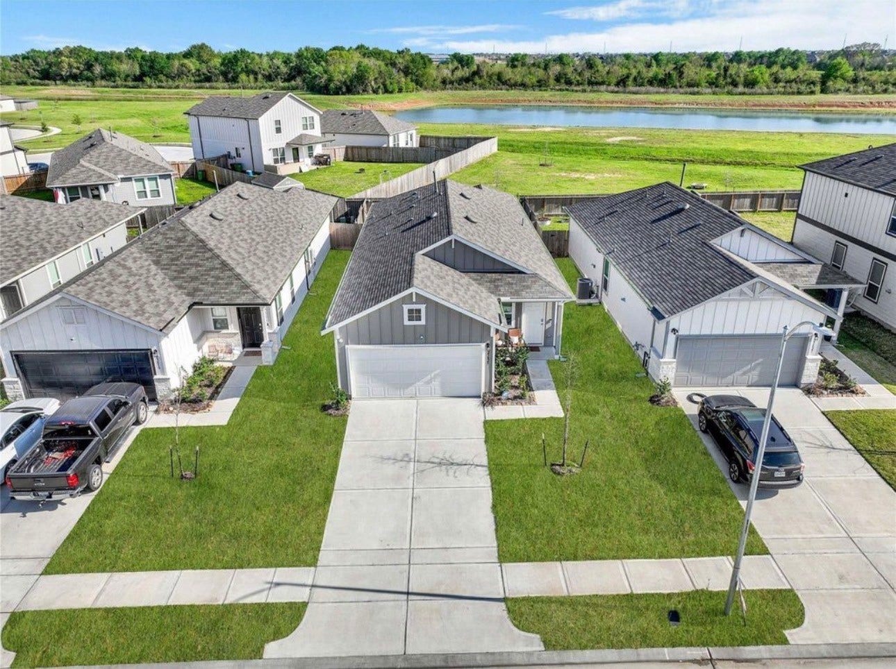 23907 Escardilla Drive, Hockley, TX 77447 23907 Escardilla Drive, Hockley, TX 77447