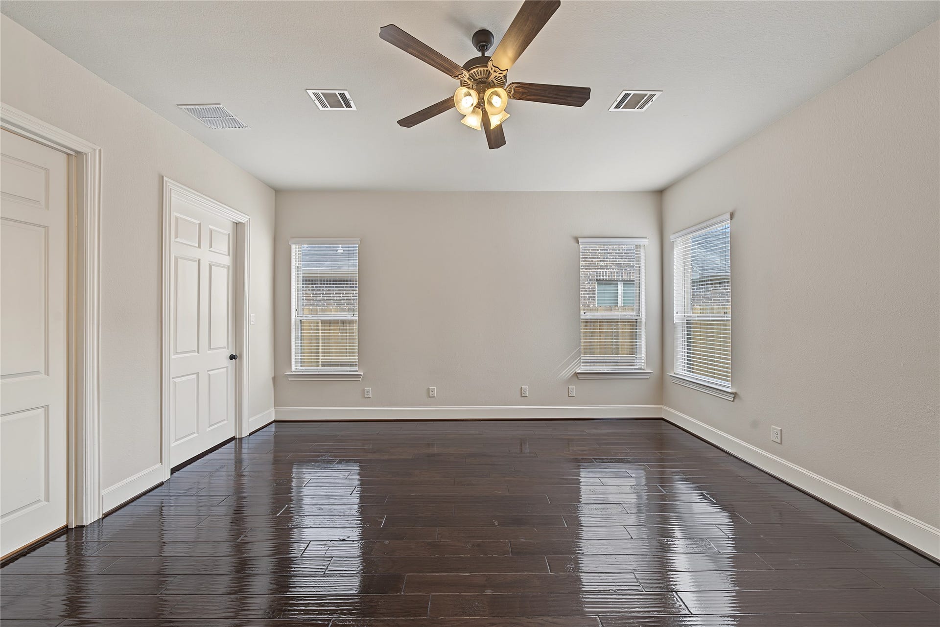 4226 Pebble Heights Lane, Sugar Land, TX 77479 4226 Pebble Heights Lane, Sugar Land, TX 77479