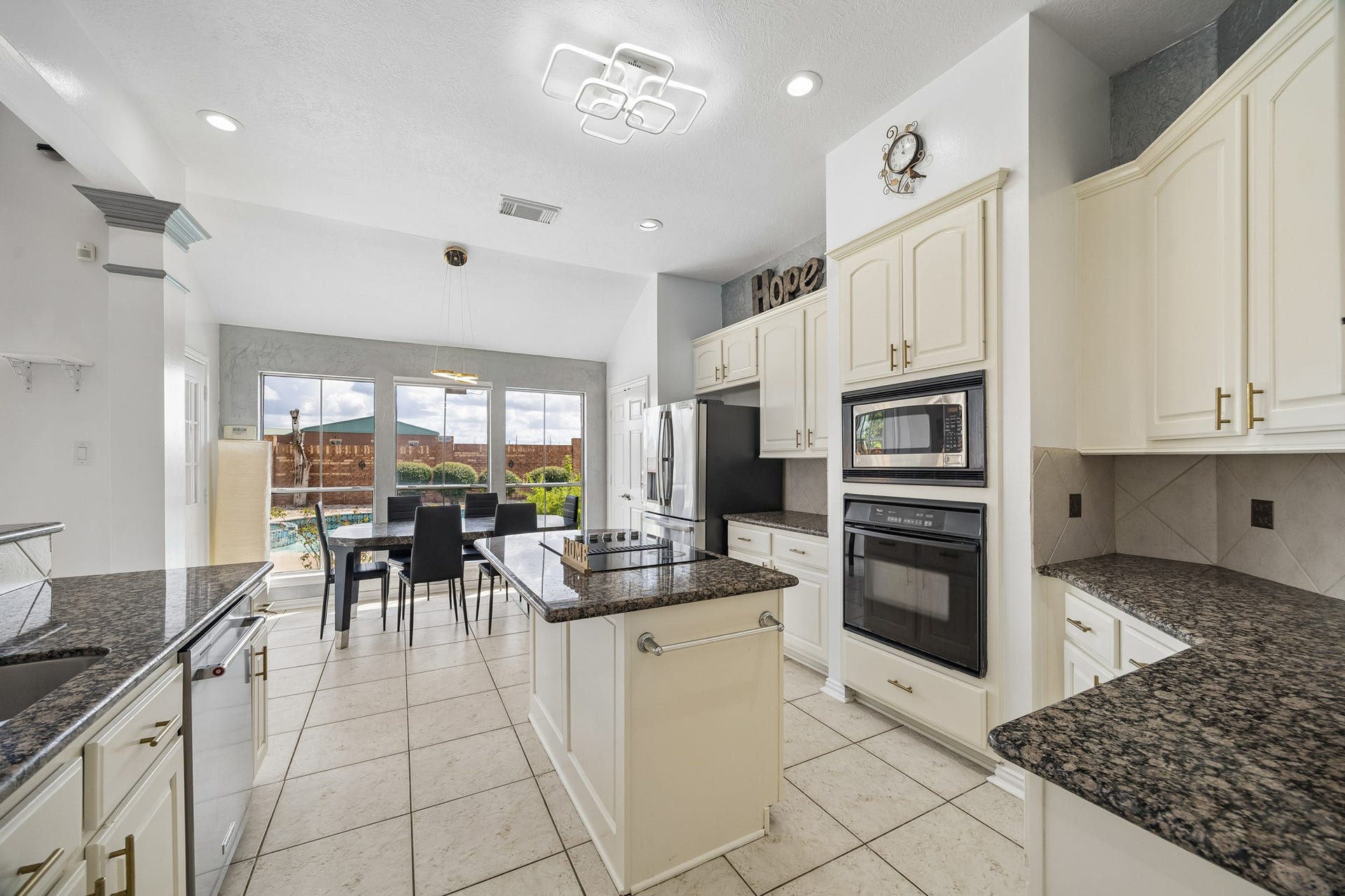 5507 Cranston Court, Sugar Land, TX 77479 5507 Cranston Court, Sugar Land, TX 77479