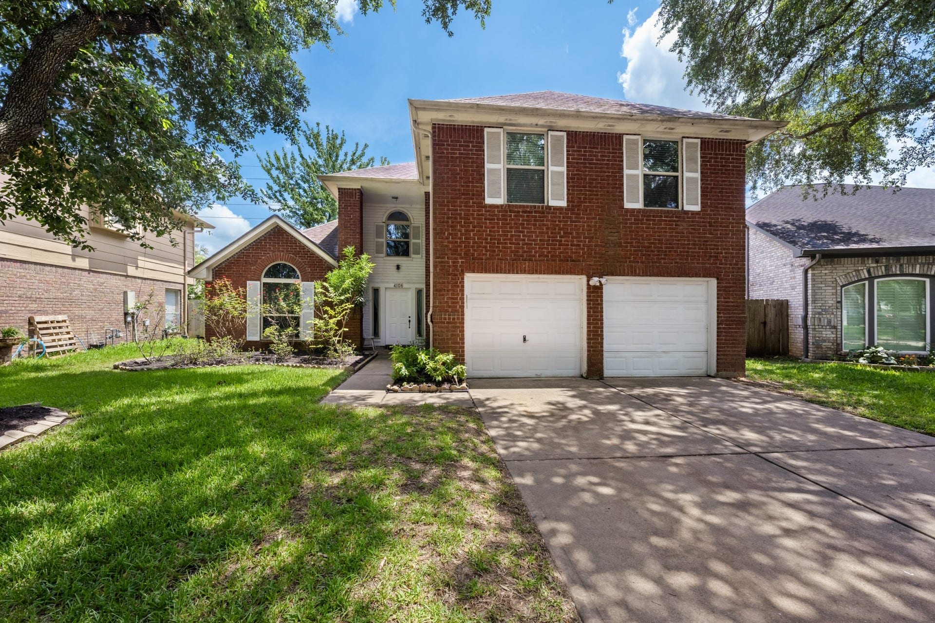 4106 Rocky Bend Drive, Sugar Land, TX 77479 Welcome to
4106 Rocky Bend
