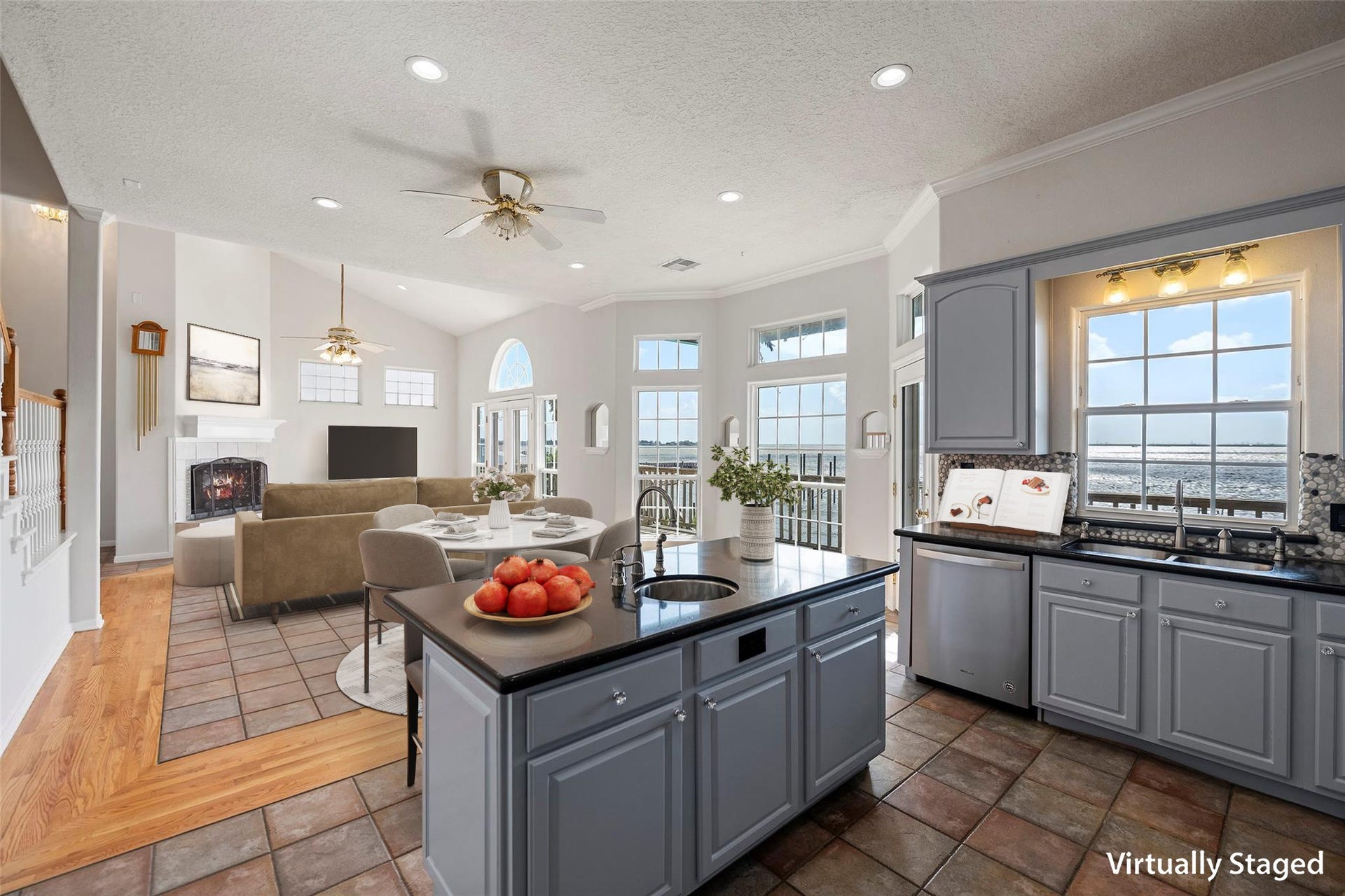 Open kitchen