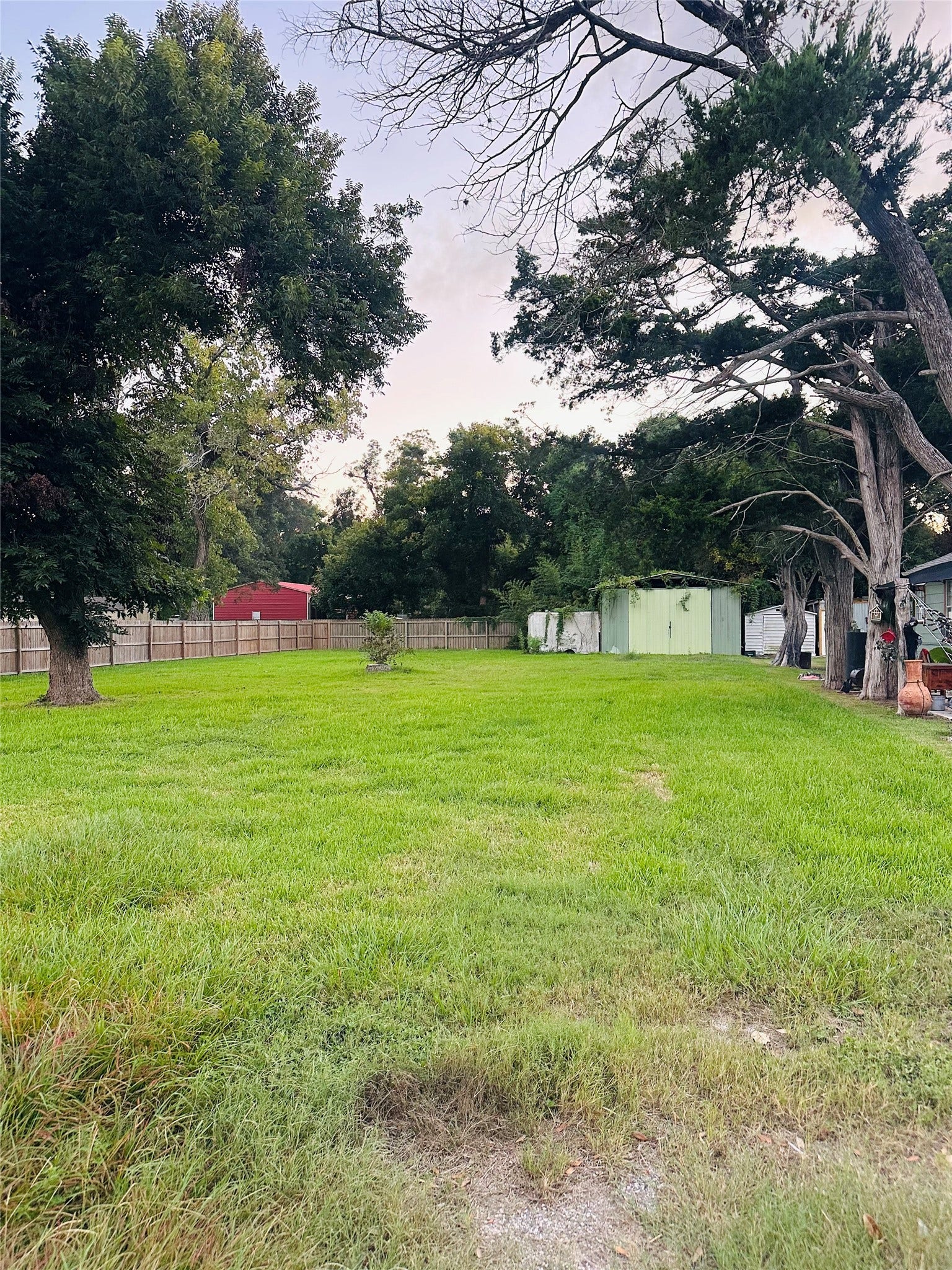 0 Vine Street, Clute, TX 77531 0 Vine Street, Clute, TX 77531