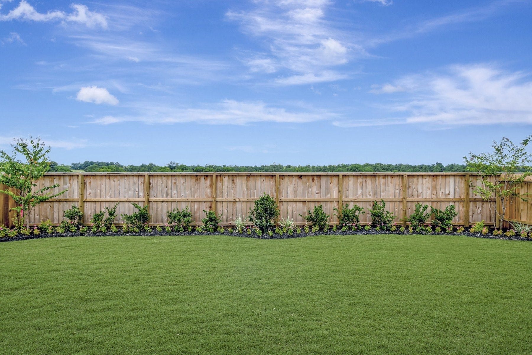 347 West Rose Marie Lane, Montgomery, TX 77356 Peaceful backyard with lush landscaping