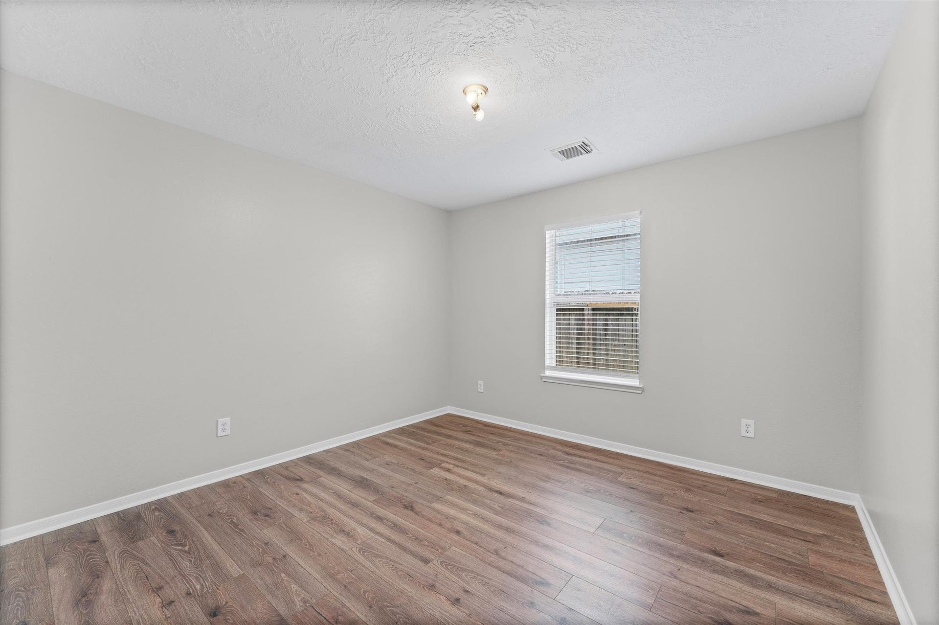 21218 Rezanof Road, Humble, TX 77338 21218 Rezanof Road, Humble, TX 77338