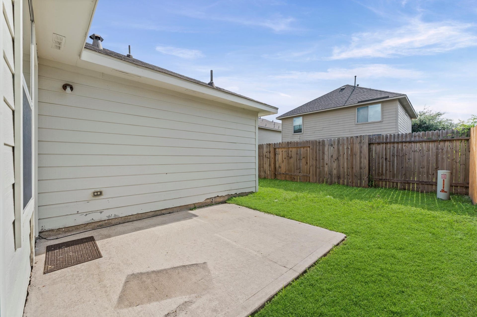 21218 Rezanof Road, Humble, TX 77338 21218 Rezanof Road, Humble, TX 77338