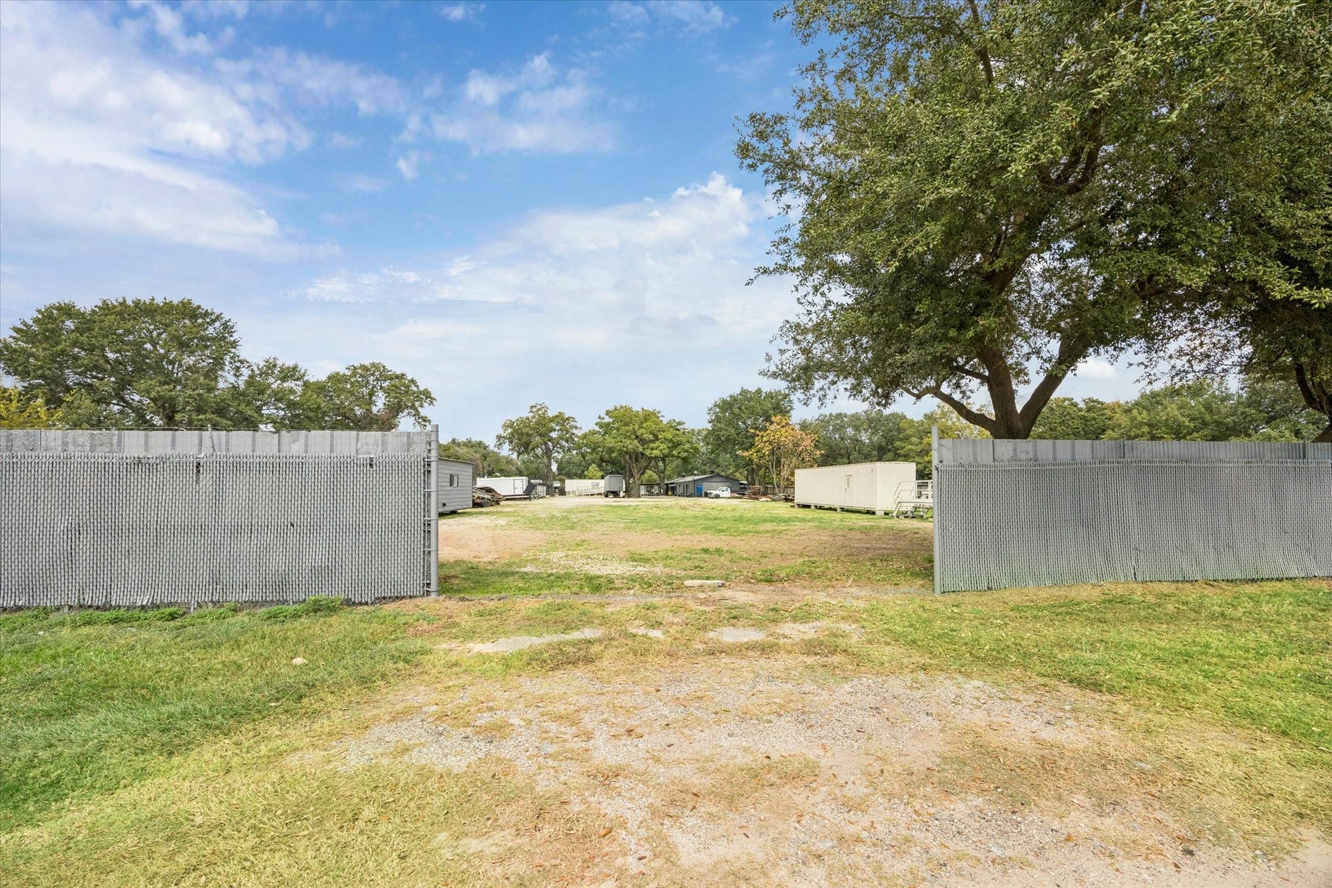 5225 E 5th Street, Katy, TX 77493 5225 E 5th Street, Katy, TX 77493