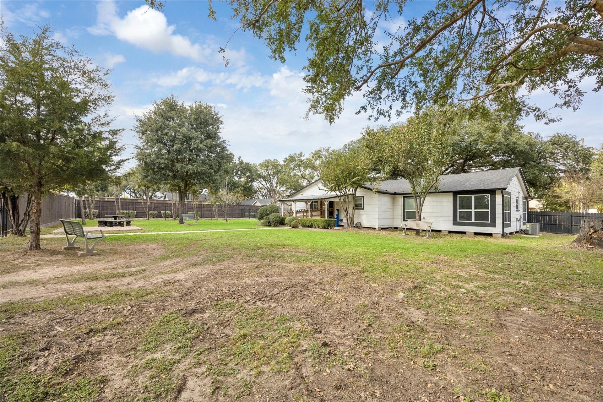 5225 E 5th Street, Katy, TX 77493 5225 E 5th Street, Katy, TX 77493