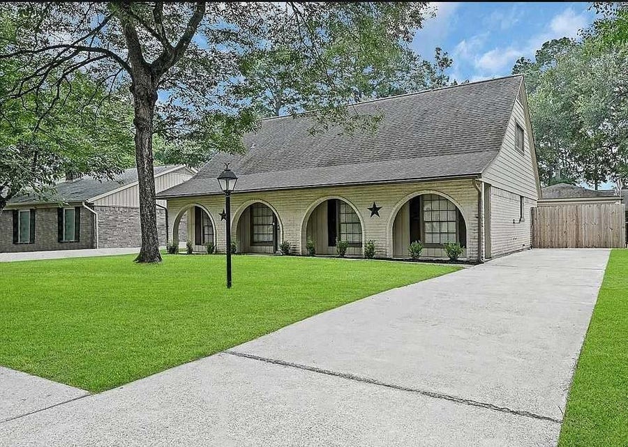 Property photo for 9611 Crail Drive, Spring, TX