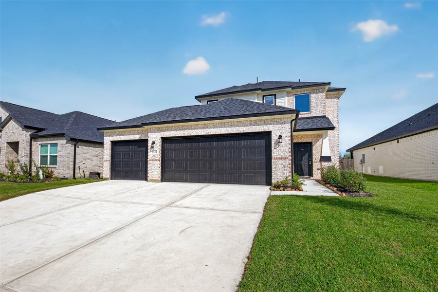 Property photo for 2126 Rosillo Brook Drive, Baytown, TX