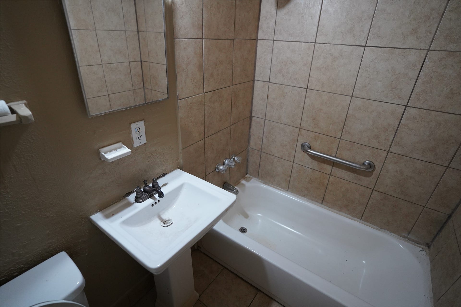 2506 10th Street, Galena Park, TX 77547 2506 10th Street, Galena Park, TX 77547