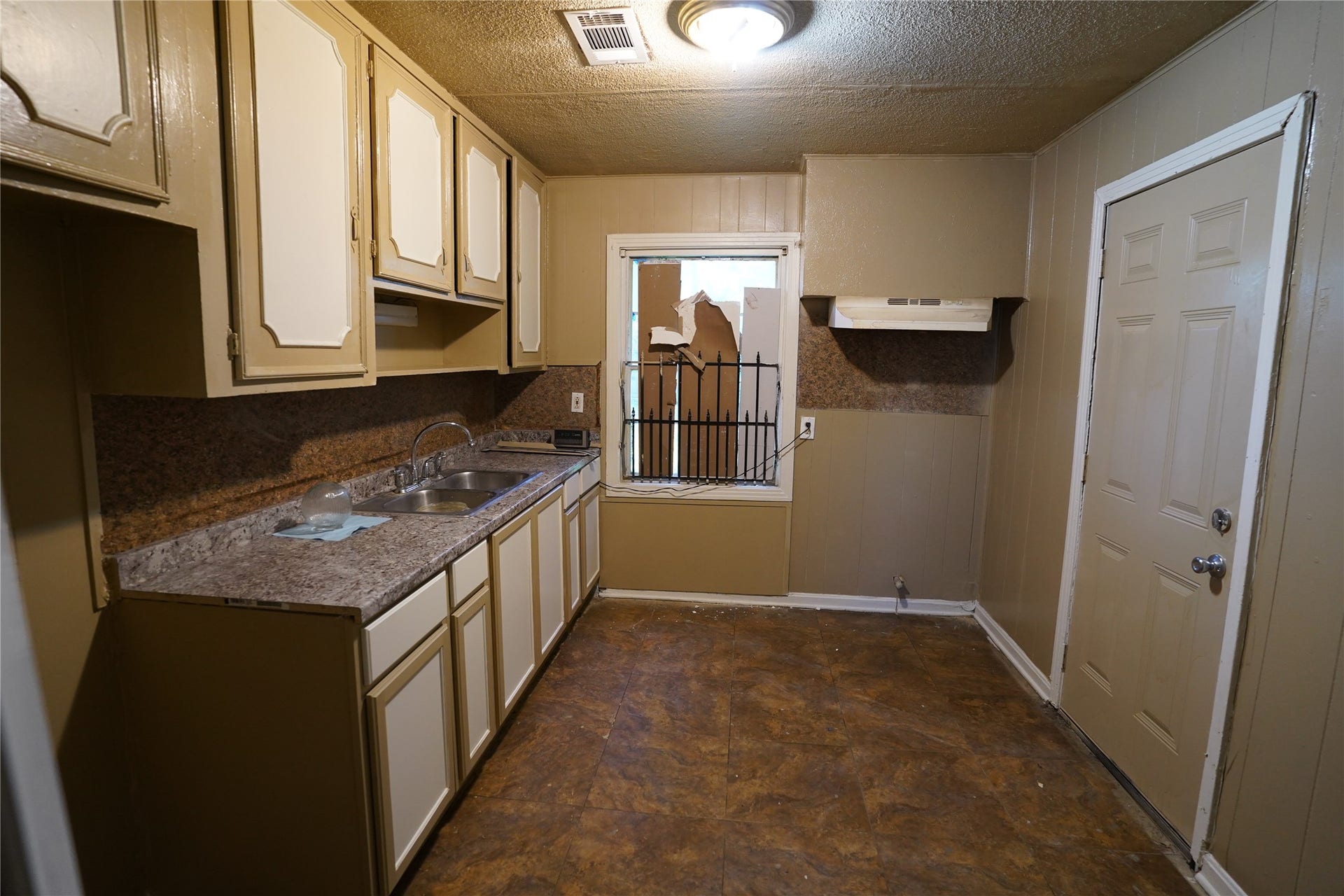2506 10th Street, Galena Park, TX 77547 2506 10th Street, Galena Park, TX 77547