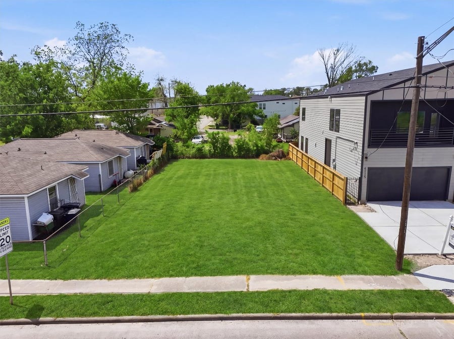Property photo for 4113 Yale Street, Houston, TX