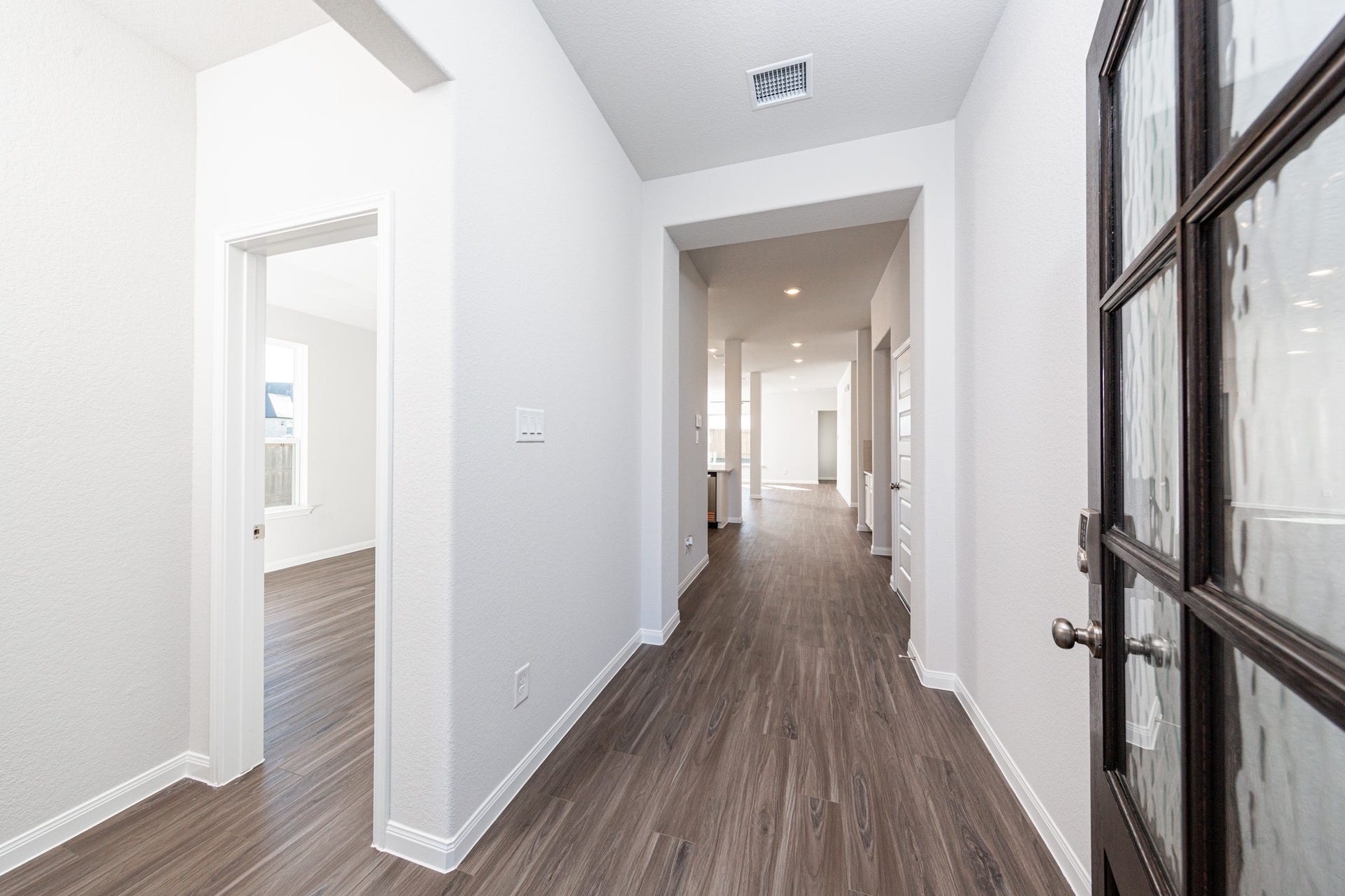 Photos are a representation of the floor plan. Options and interior selections will vary.