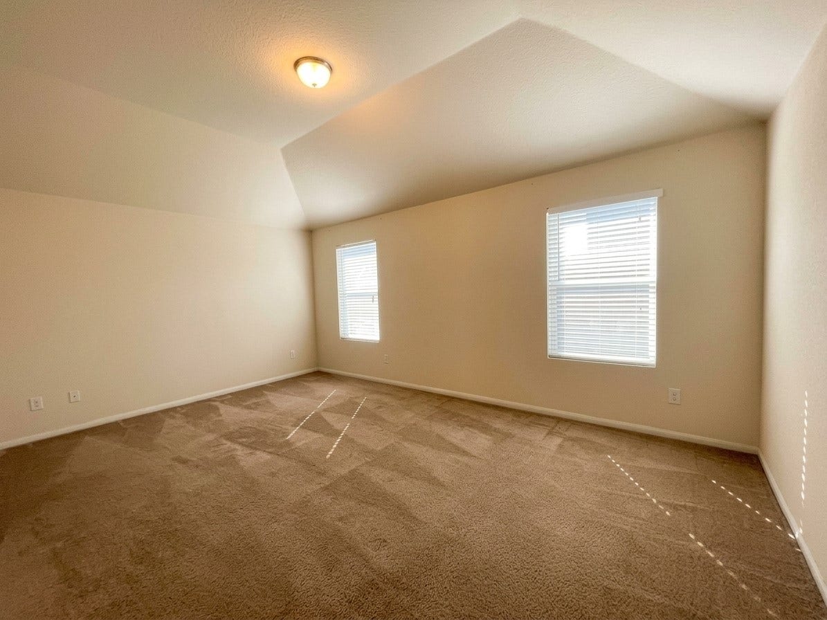8135 Quiet Prairie Trail, Houston, TX 77049 8135 Quiet Prairie Trail, Houston, TX 77049