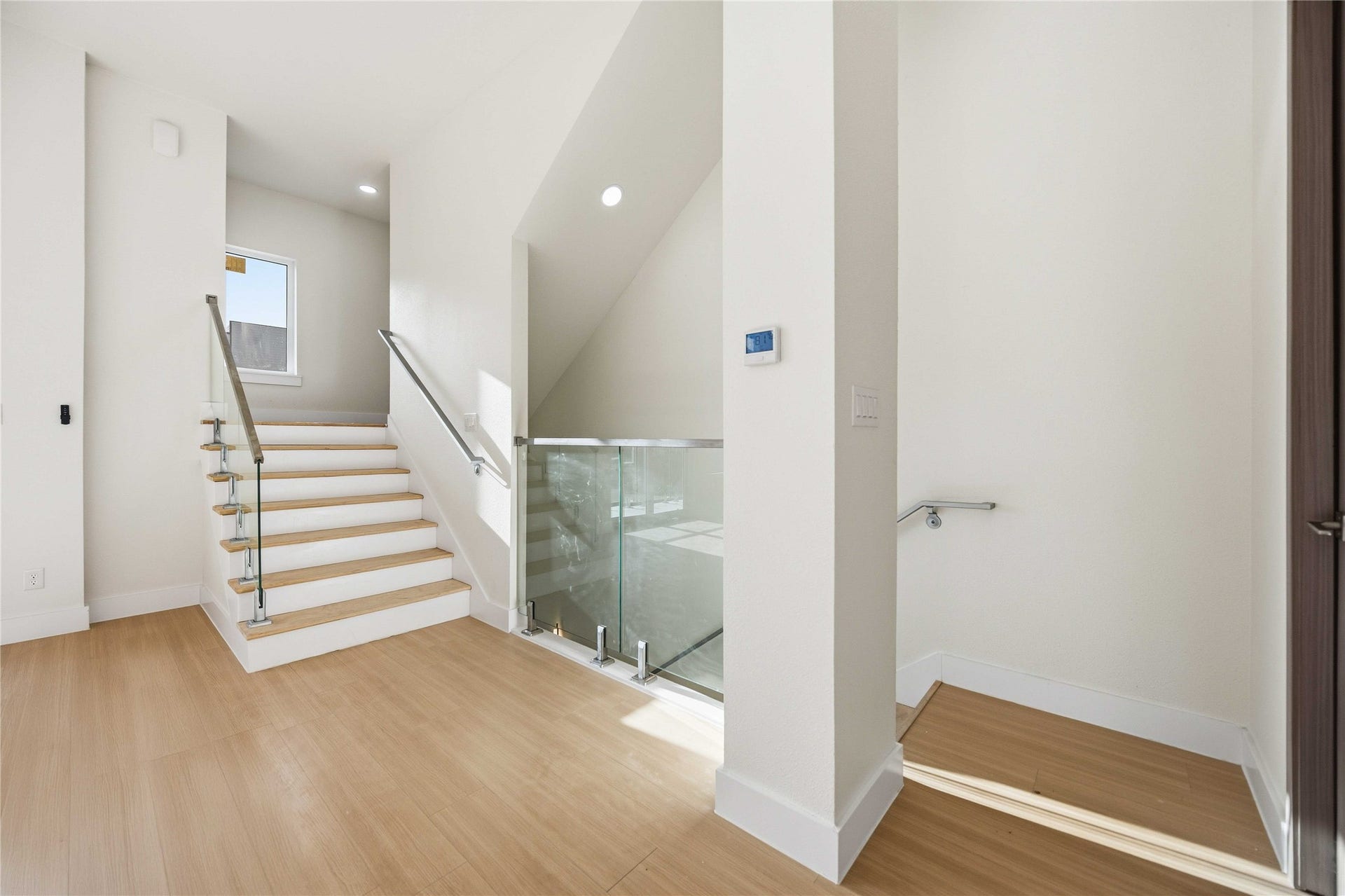 9219 Noel Street, #C/D, Houston, TX 77033 9219 Noel Street, #C/D, Houston, TX 77033