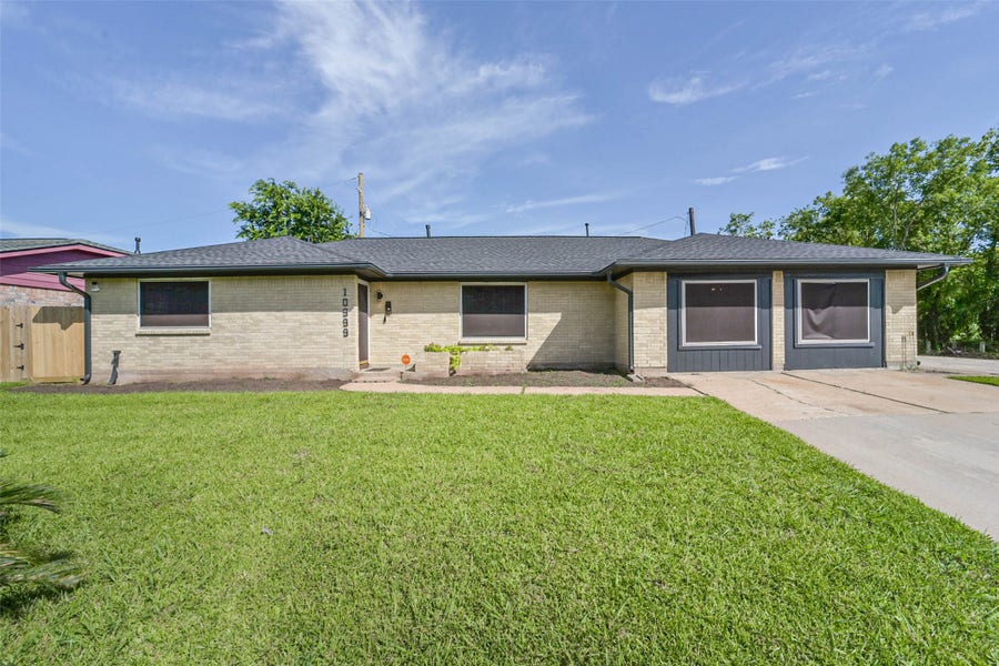 Property photo for 10999 Fairland Drive, Houston, TX