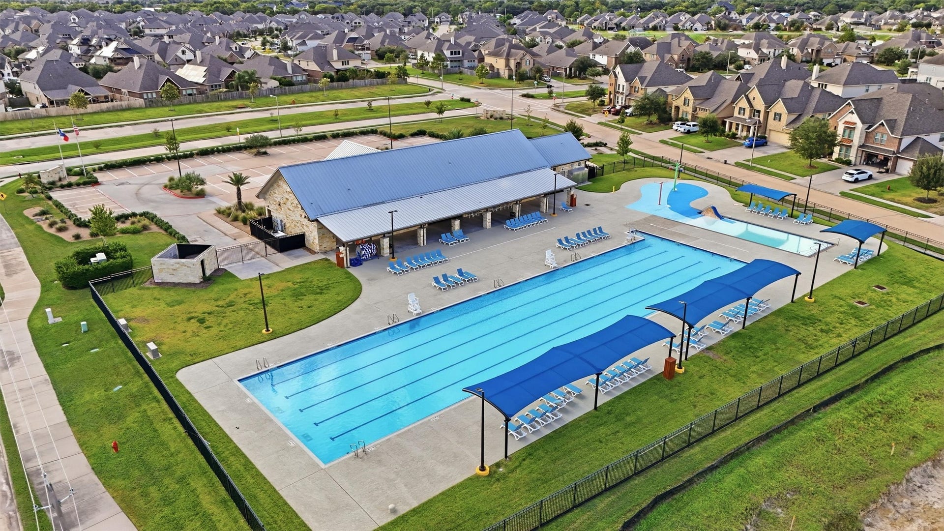 404 Westwood Drive, League City, TX 77573 Neighborhood Amenities