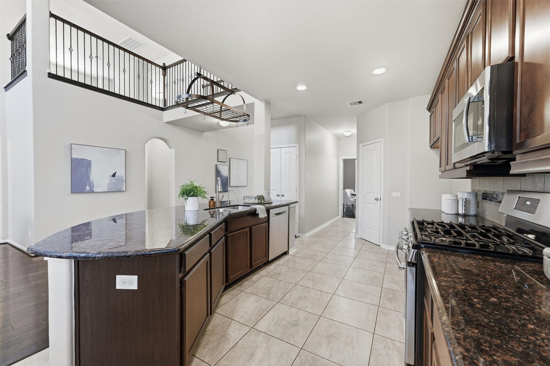 404 Westwood Drive, League City, TX 77573 404 Westwood Drive, League City, TX 77573