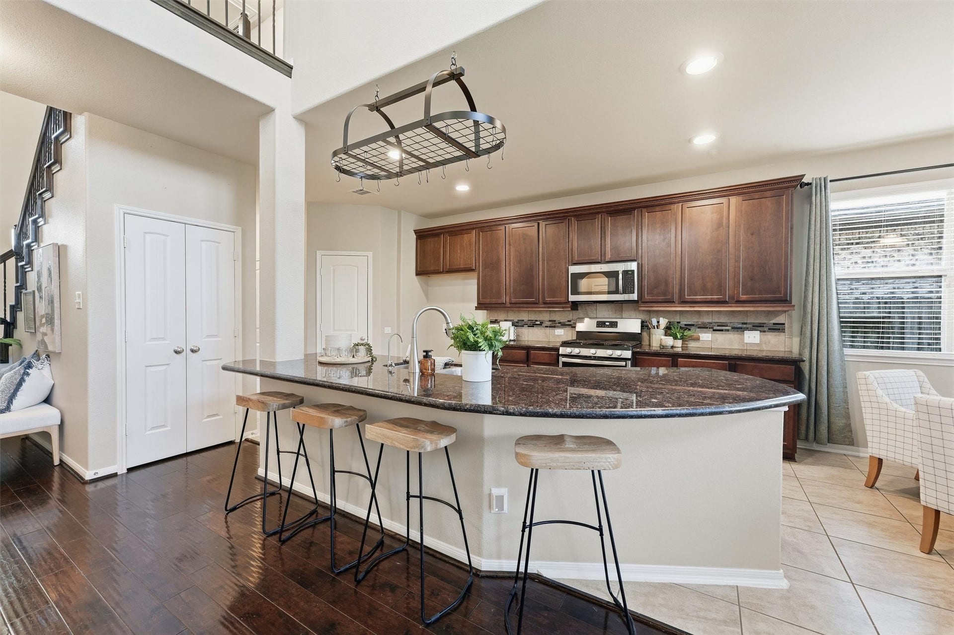 404 Westwood Drive, League City, TX 77573 404 Westwood Drive, League City, TX 77573