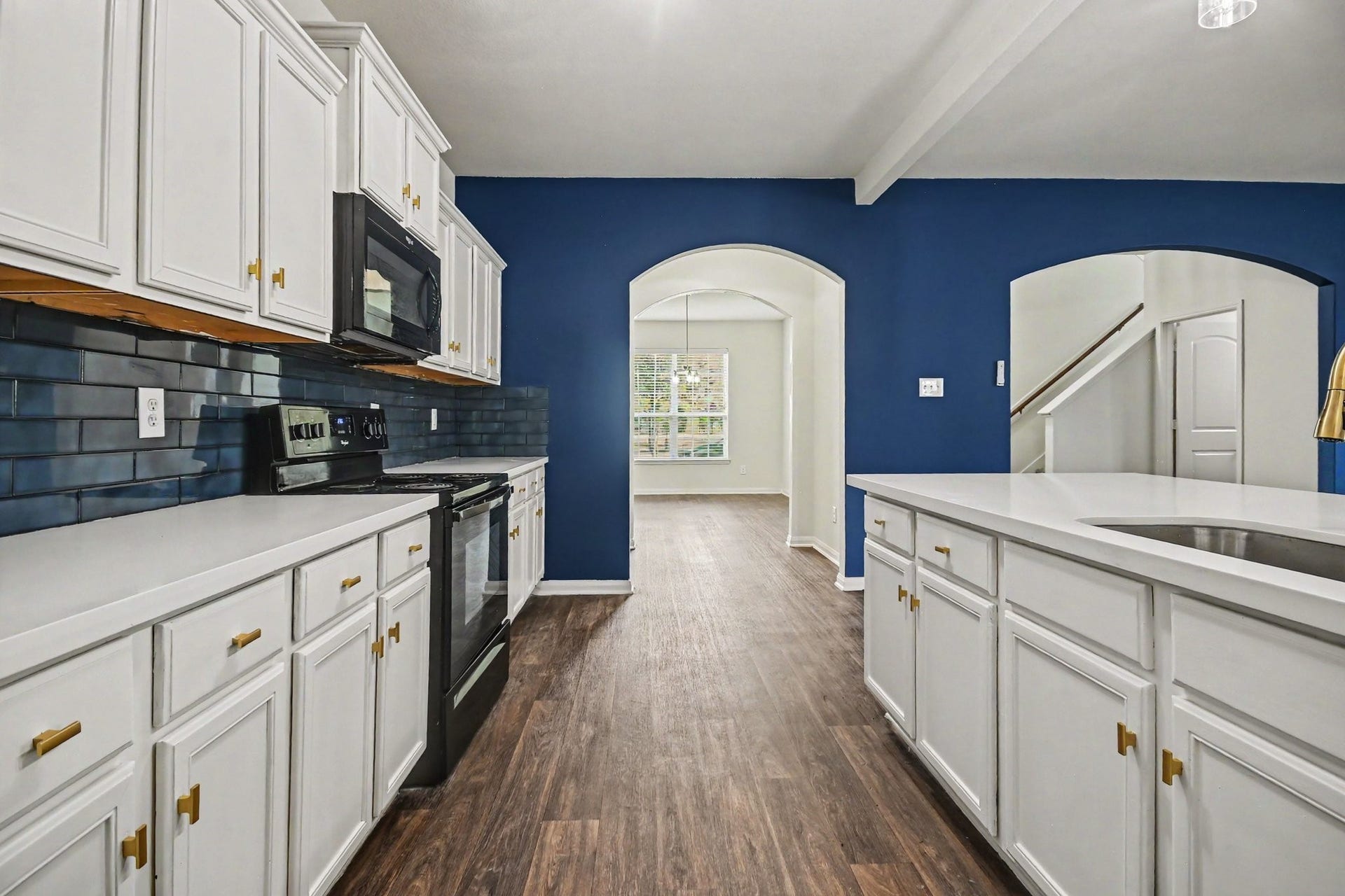 12027 Windage Drive, La Marque, TX 77568 12027 Windage Drive, La Marque, TX 77568