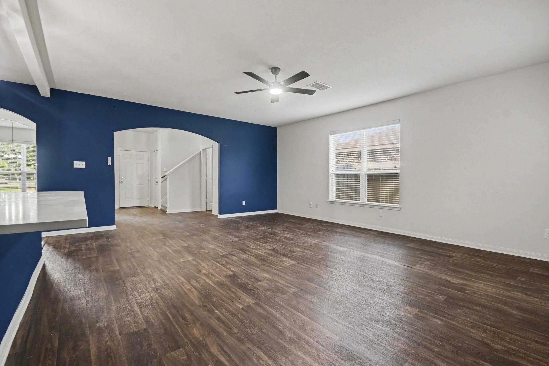 12027 Windage Drive, La Marque, TX 77568 12027 Windage Drive, La Marque, TX 77568