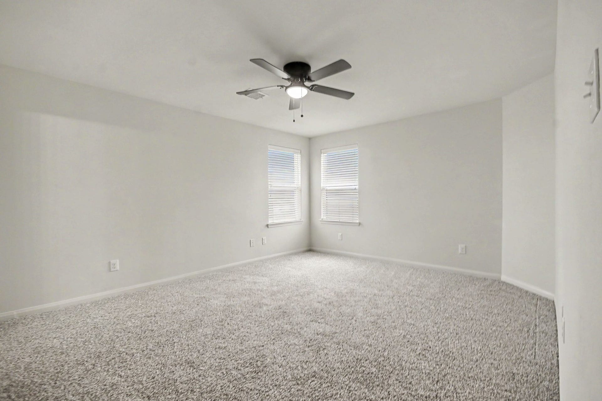 12027 Windage Drive, La Marque, TX 77568 12027 Windage Drive, La Marque, TX 77568