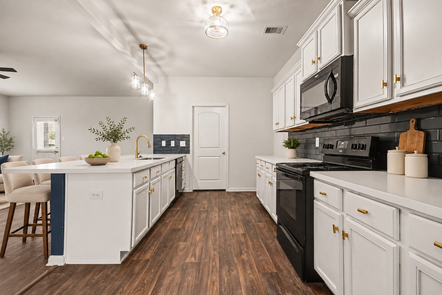 12027 Windage Drive, La Marque, TX 77568 12027 Windage Drive, La Marque, TX 77568