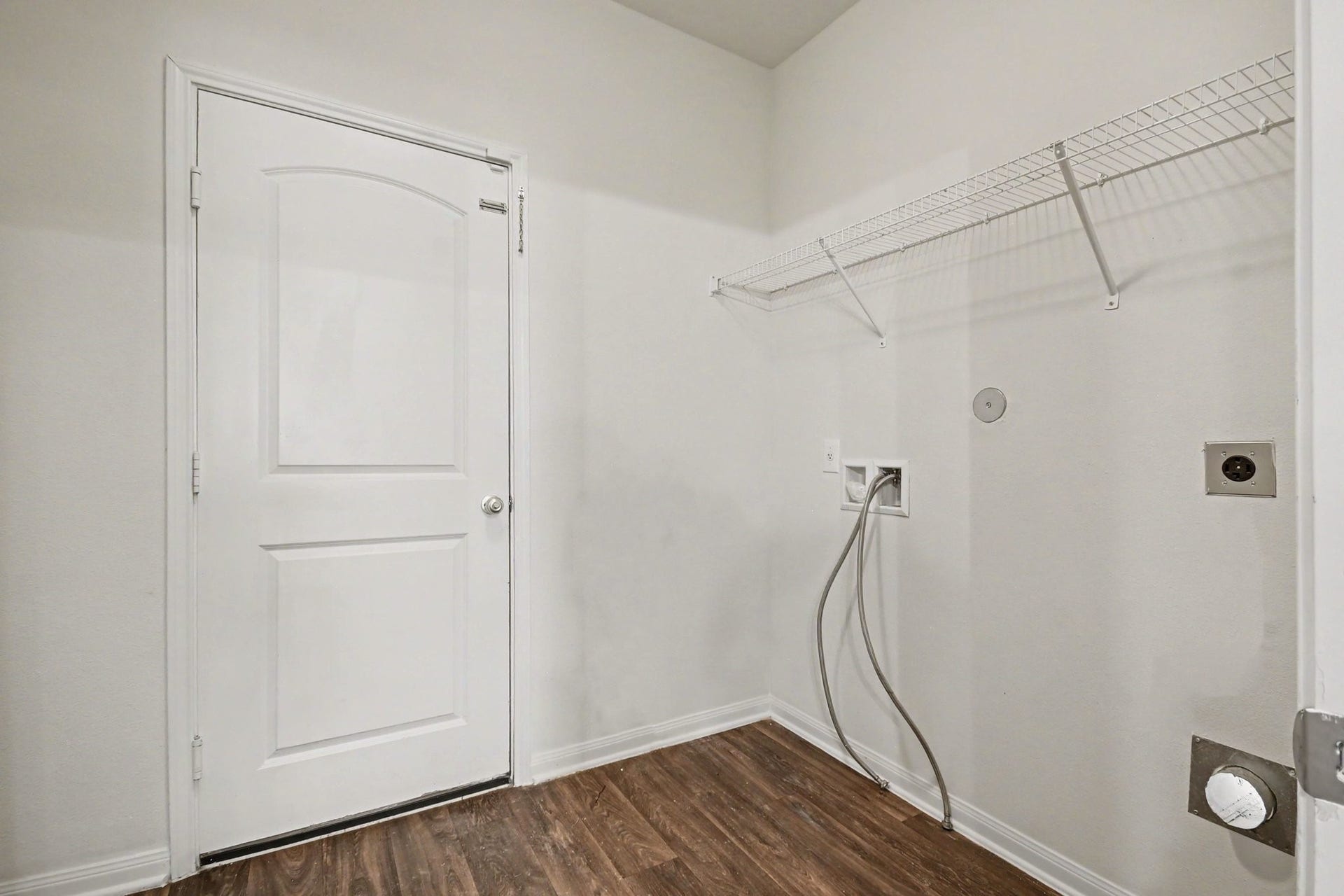 12027 Windage Drive, La Marque, TX 77568 12027 Windage Drive, La Marque, TX 77568