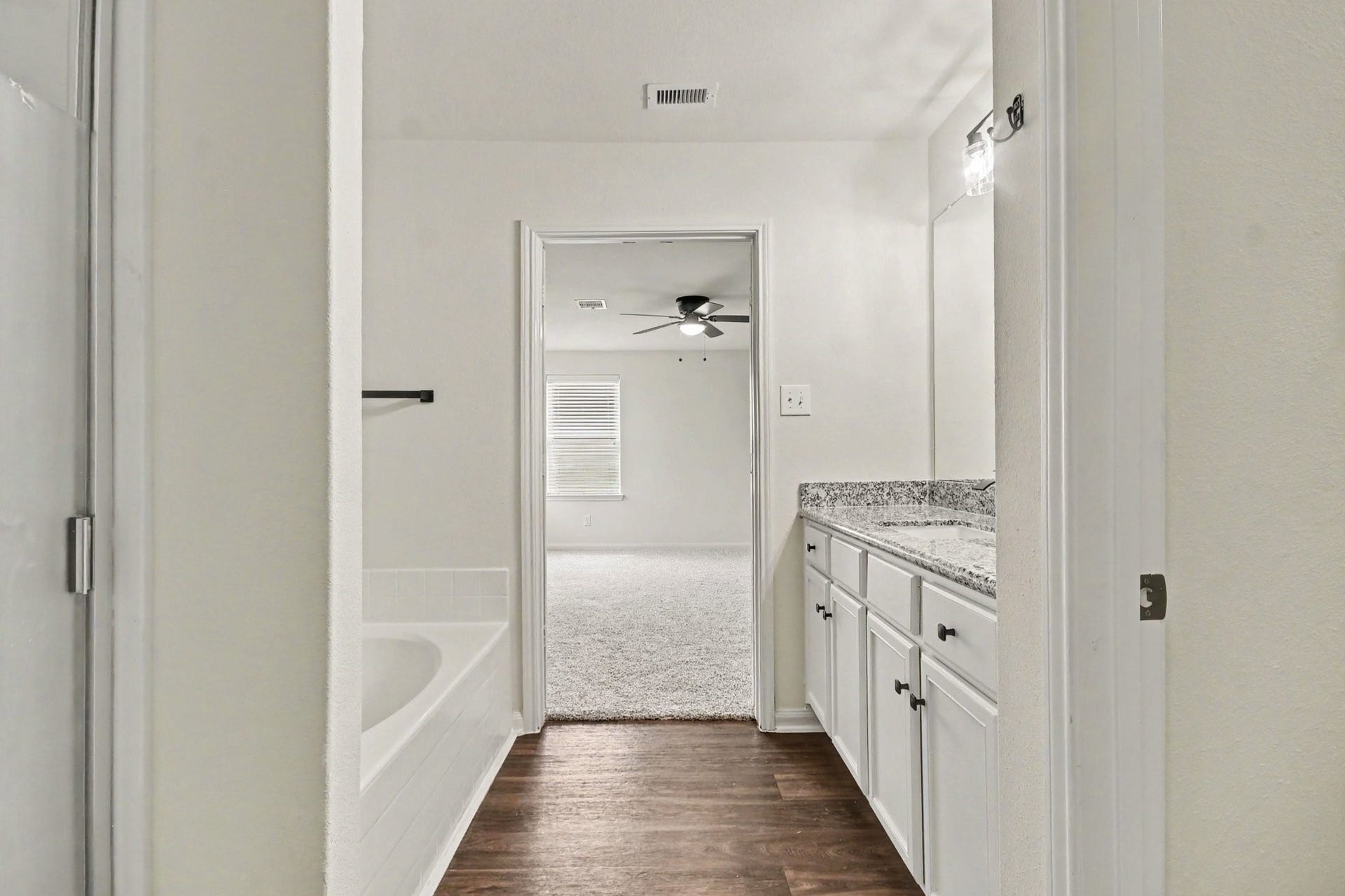 12027 Windage Drive, La Marque, TX 77568 12027 Windage Drive, La Marque, TX 77568